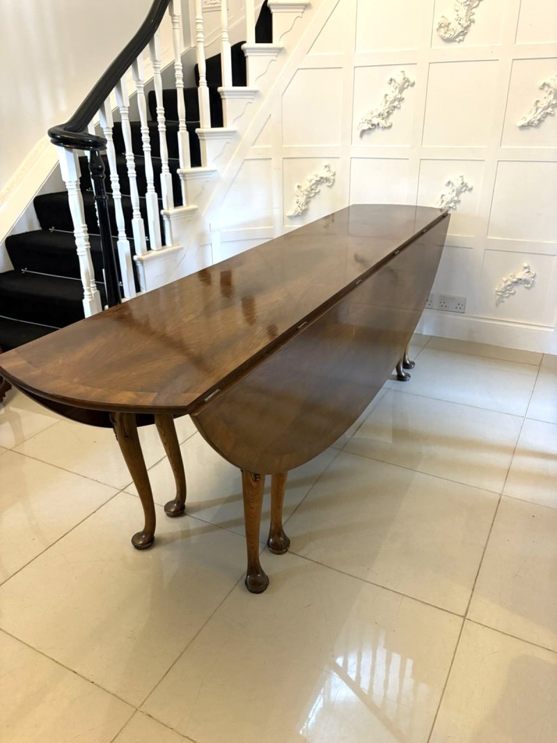 Large Antique Quality Figured Walnut 10 Seater Wake Dining Table